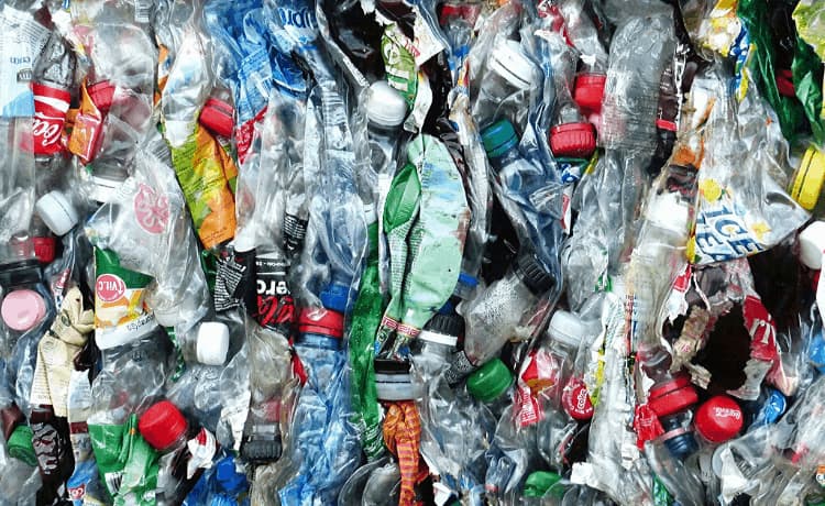Al momento stai visualizzando Smaltimento Plastica Roma